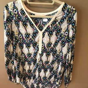 Patterned blouse!